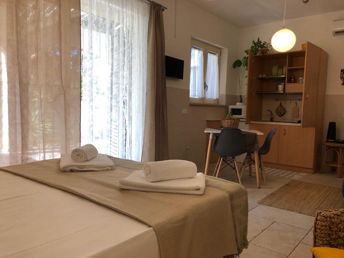 토레 델 로소 Odegos Mono & Trilo B&B 외부 사진
