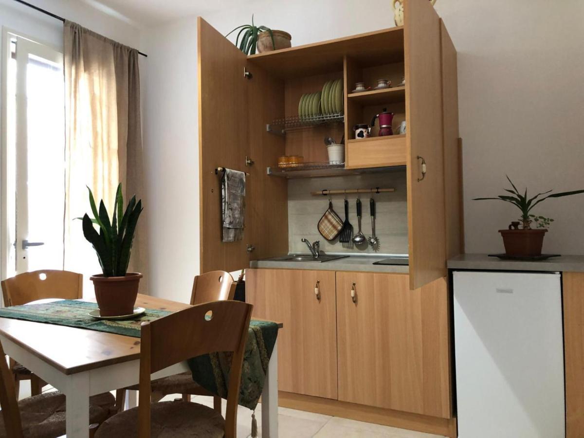토레 델 로소 Odegos Mono & Trilo B&B 외부 사진